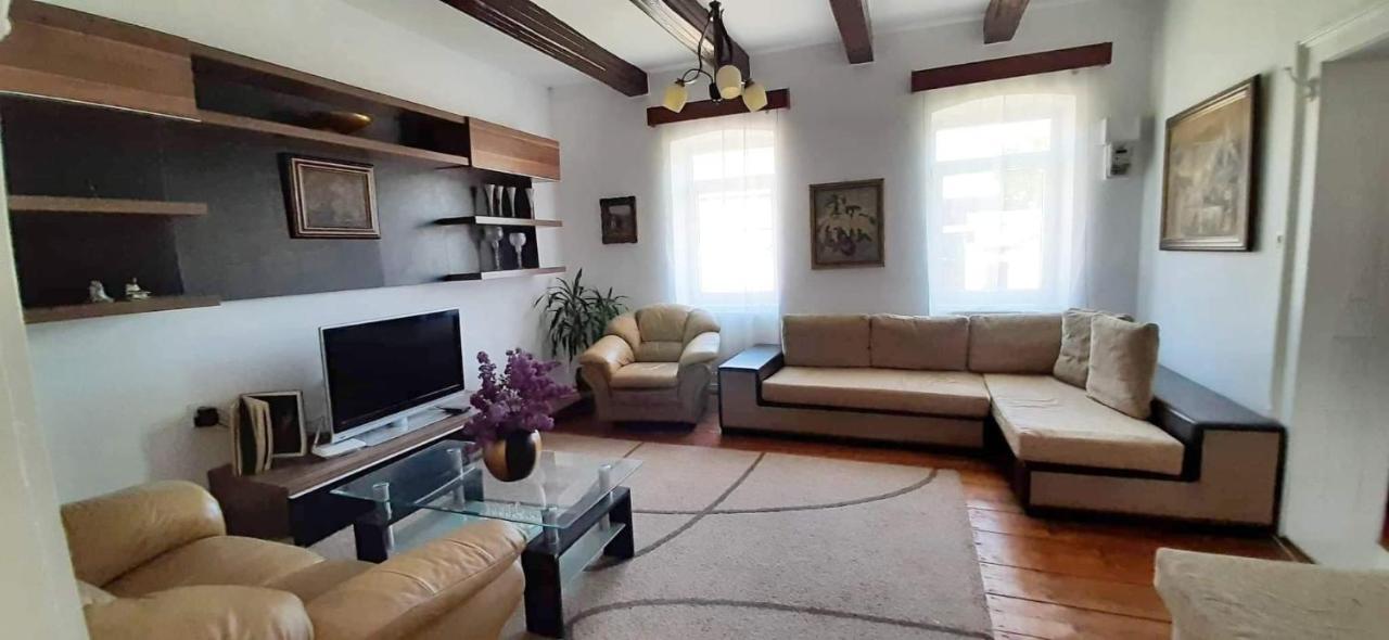 Casa Din Coltul Cetatii Villa Hărman Exteriör bild